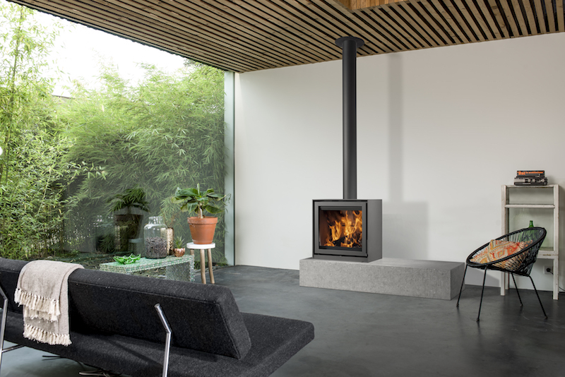 Barbas Bellfires BOX 67 – Sichtbreite 67 cm auf Steinbank